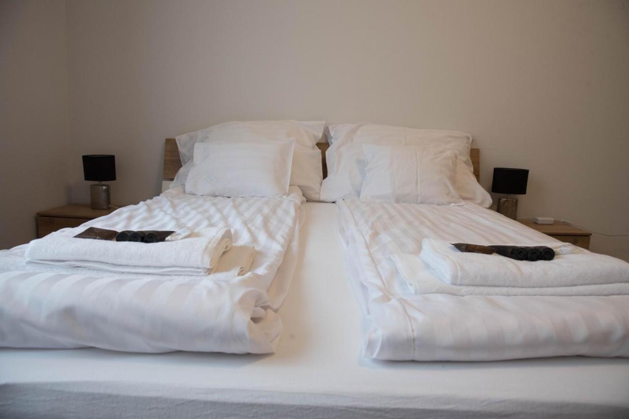 בודפשט Molnar Apartment Cozy City Center Retreat For 2 Ac & Perfect Location! מראה חיצוני תמונה