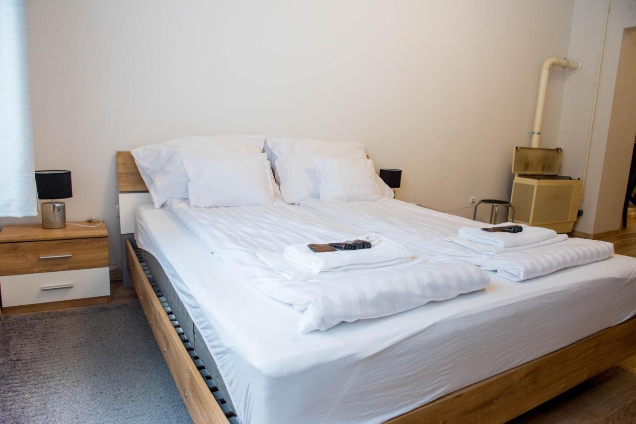 בודפשט Molnar Apartment Cozy City Center Retreat For 2 Ac & Perfect Location! מראה חיצוני תמונה