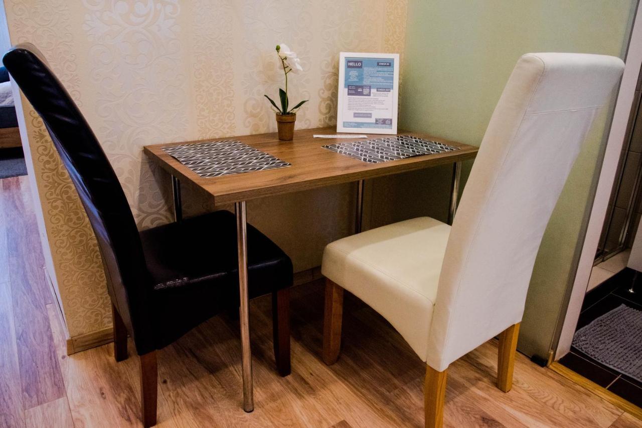 בודפשט Molnar Apartment Cozy City Center Retreat For 2 Ac & Perfect Location! מראה חיצוני תמונה